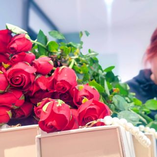邊鋒機(jī)械集團(tuán)祝福所有女性朋友們：婦女節(jié)快樂！